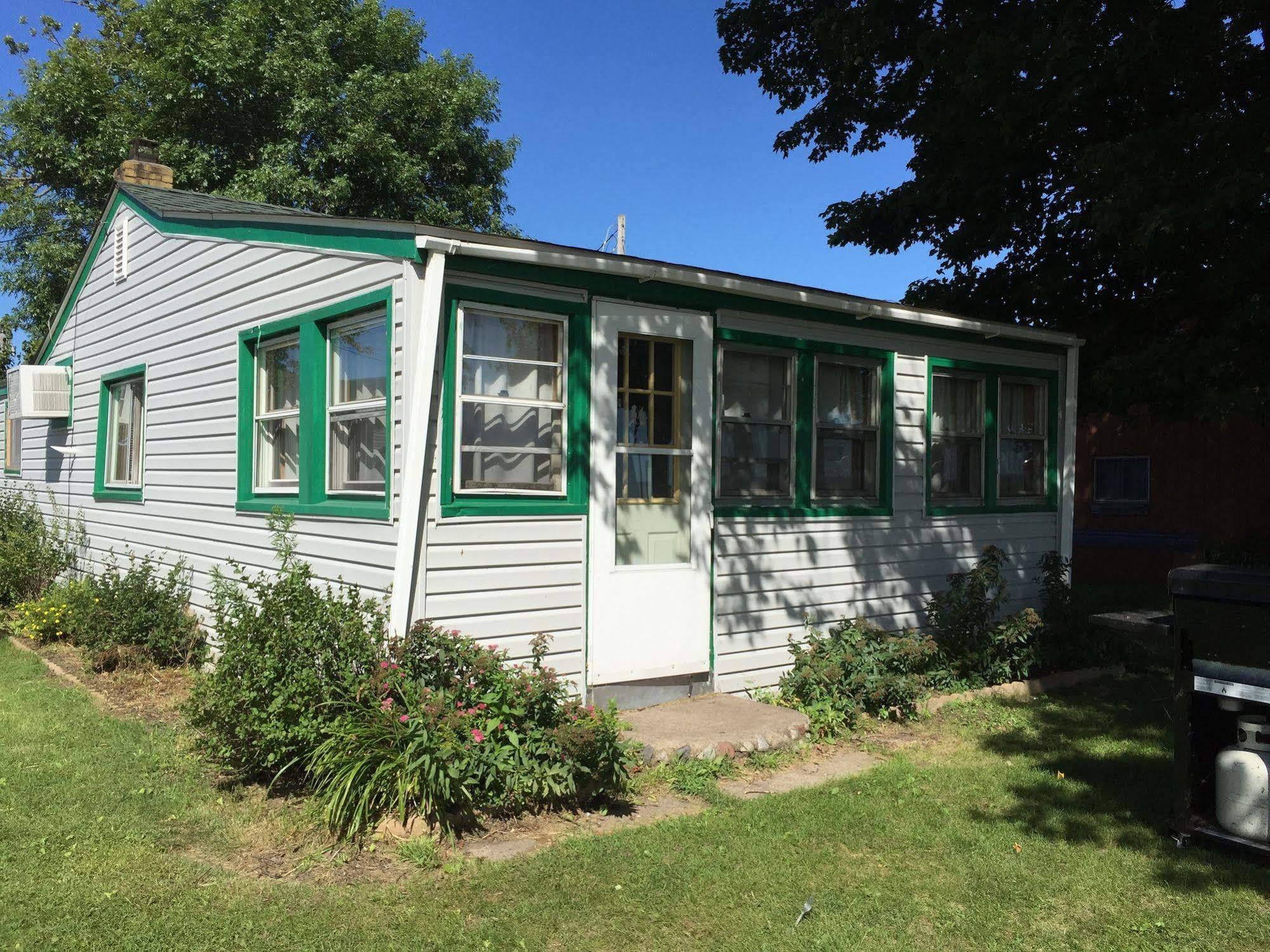 Twin Pines Resort Garrison 외부 사진